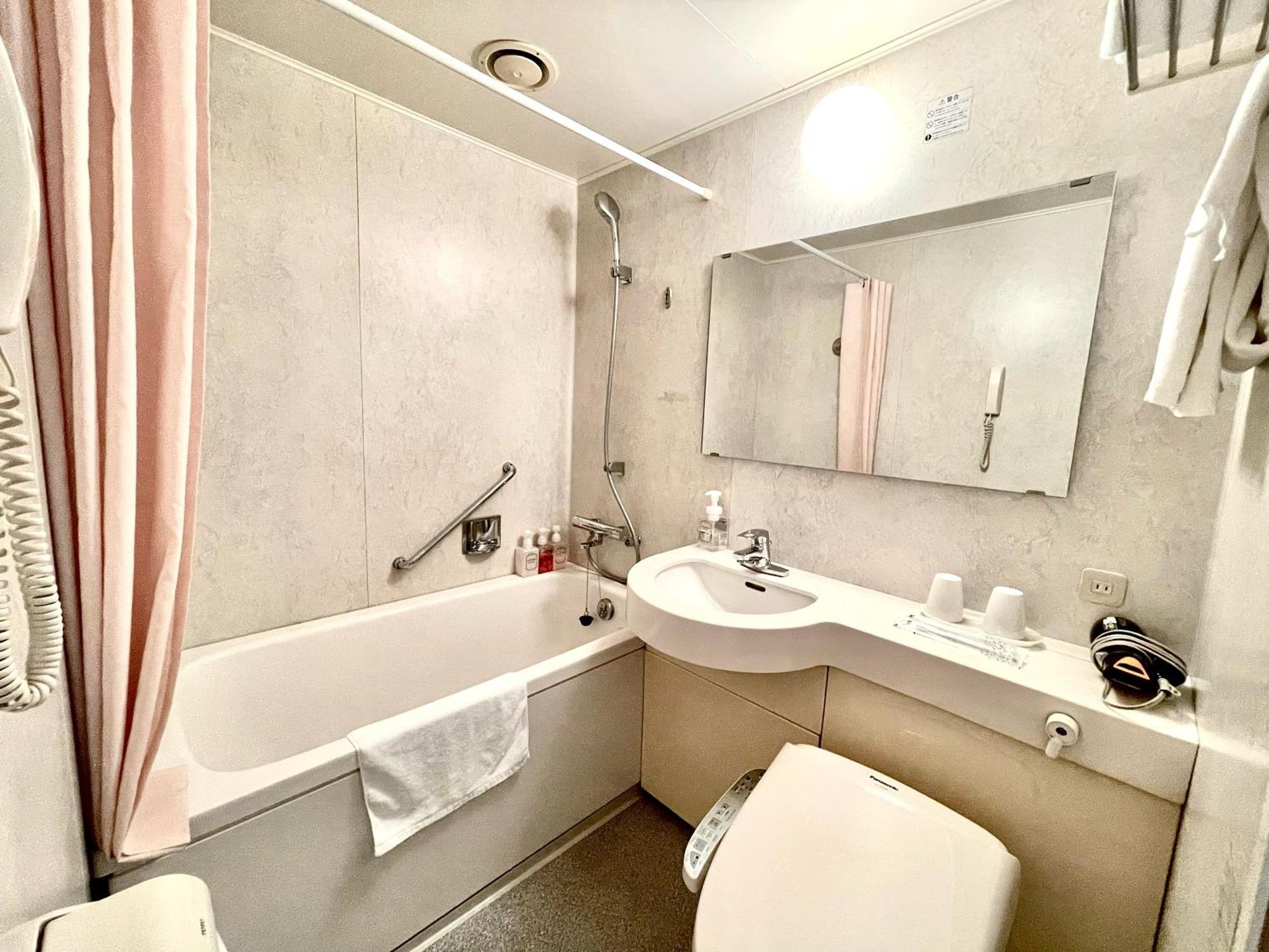 Kanku Izumiotsu Washington Hotel Экстерьер фото